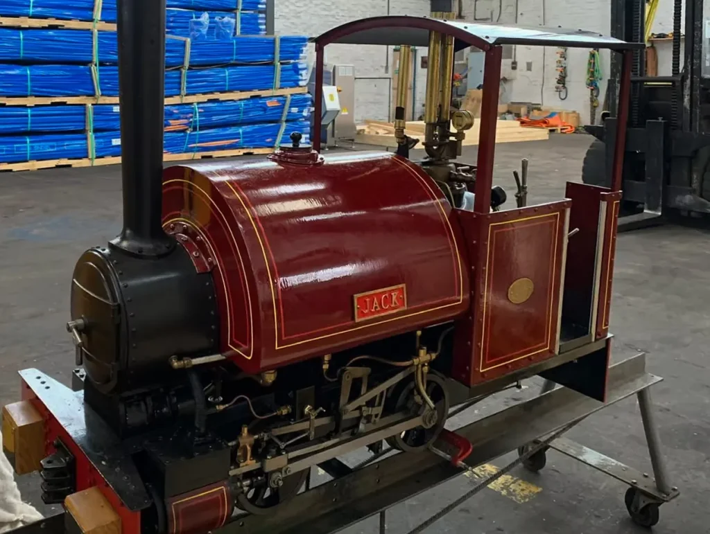 Locomotive for exporting