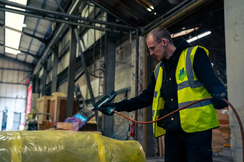 IM Export staff heating VCI film